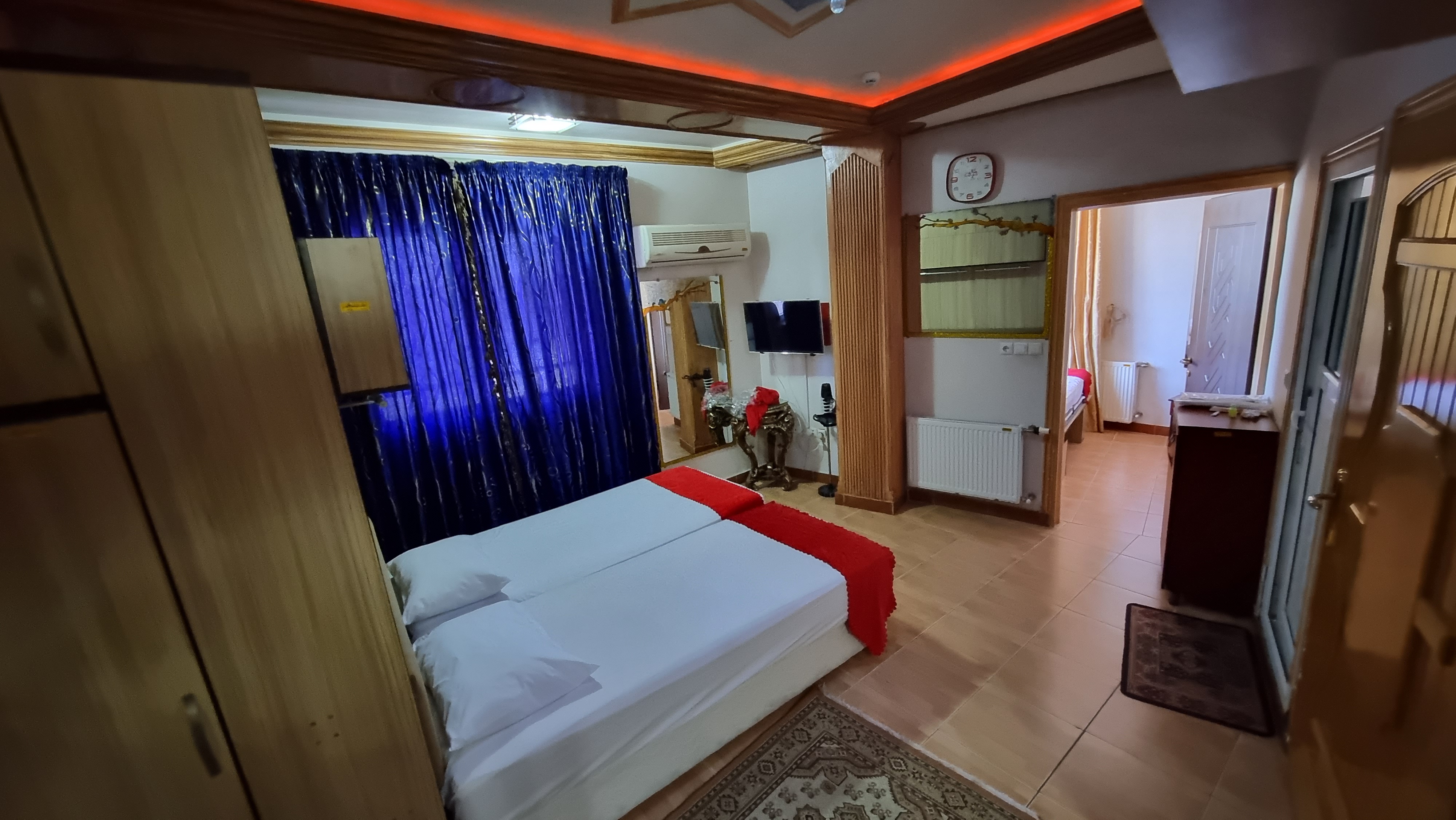 reservation Room 55 m 4 person  Sabouri apartment hotel